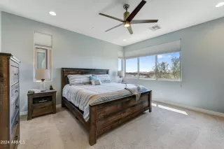 Photo #3: 6752130 Listing