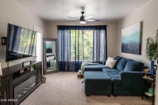 Photo #3: 6752315 Listing