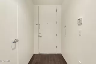 Photo #2: 6752332 Listing