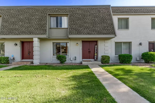 MLS: 6752436 Condo For Sale