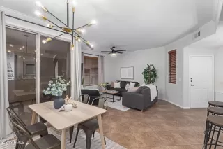 Photo #2: 6752712 Listing 