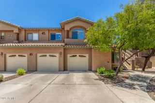 Photo #4: 6752809 Listing