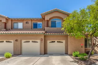 Photo #5: 6752809 Listing