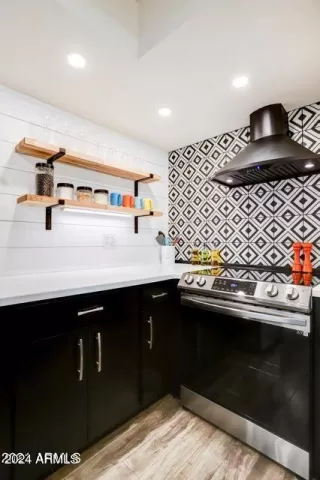 Photo #3: 6752840 Listing