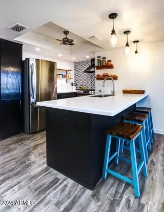 Photo #4: 6752840 Listing