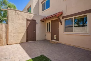 Photo #1: 6752898 Listing