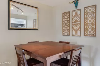 Photo #6: 6753407 Listing