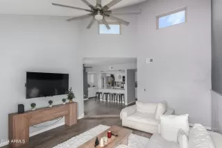 Photo #4: 6753552 Listing 