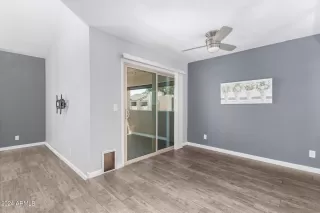 Photo #6: 6753552 Listing 