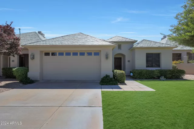 MLS: 6753562 Condo For Sale