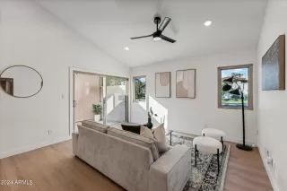 Photo #1: 6753598 Listing