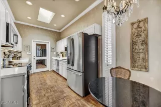 Photo #6: 6753682 Listing 