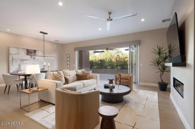 MLS: 6754009 Condo For Sale