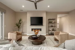 Photo #2: 6754009 Listing