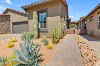 Photo #3: 6754097 Listing 