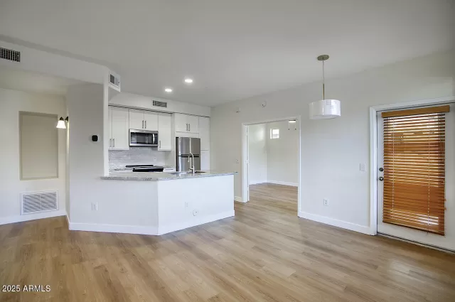 MLS: 6754315 Condo For Sale