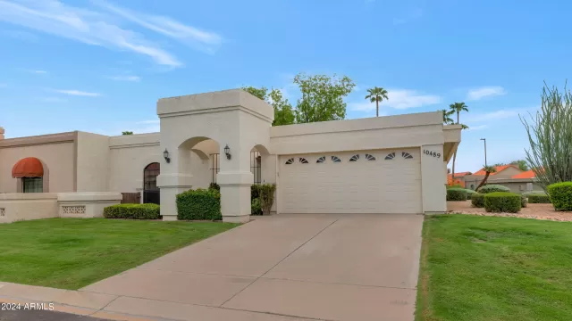 MLS: 6754335 Condo For Sale