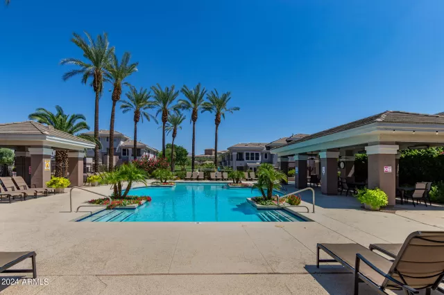 MLS: 6754338 Condo For Sale