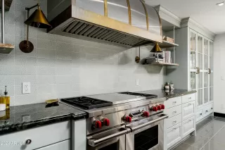 Photo #6: 6754435 Listing