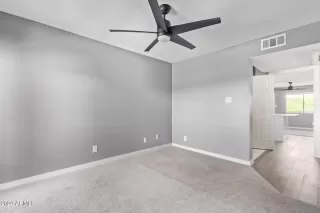 Photo #6: 6754493 Listing