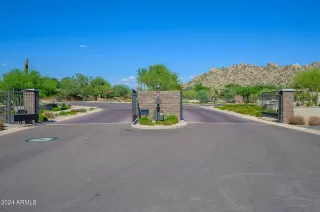 Photo #3: 6754806 Listing