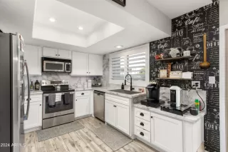 Photo #1: 6755448 Listing