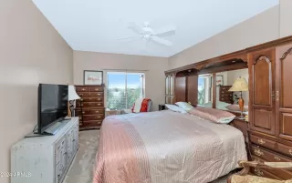 Photo #6: 6755552 Listing