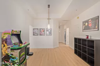 Photo #4: 6755553 Listing