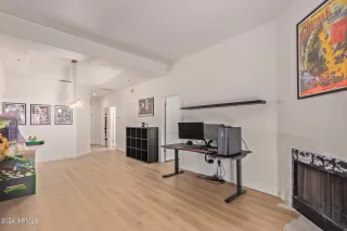 Photo #5: 6755553 Listing