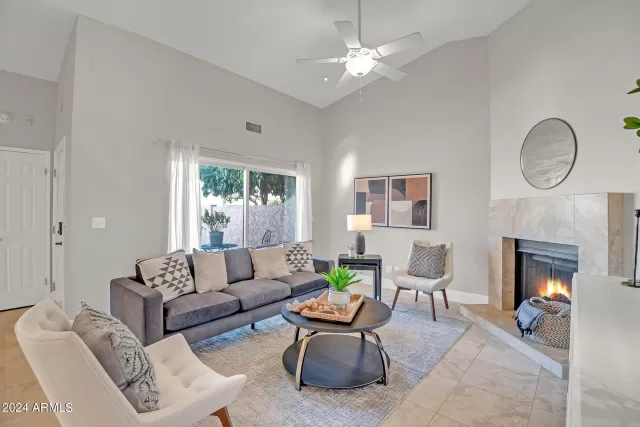 MLS: 6756004 Condo For Sale