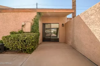 Photo #5: 6756004 Listing