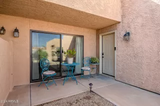 Photo #6: 6756004 Listing