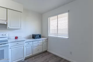 Photo #3: 6756444 Listing 