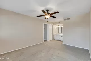Photo #3: 6756445 Listing 