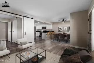 Photo #2: 6756508 Listing 