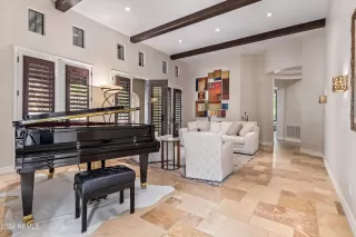 Photo #4: 6756627 Listing 