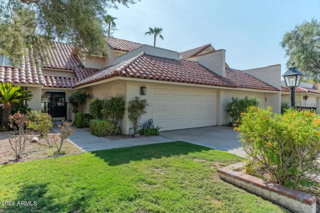 MLS: 6756694 Condo For Sale