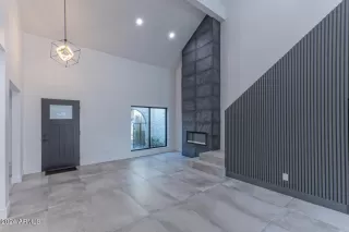 Photo #3: 6756694 Listing