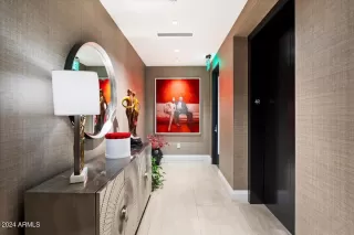 Photo #2: 6756705 Listing 