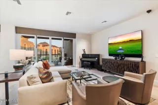 Photo #5: 6756705 Listing 