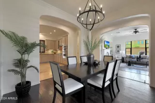 Photo #4: 6756737 Listing