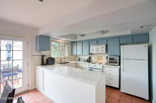 Photo #4: 6756768 Listing