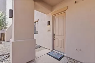 Photo #5: 6756791 Listing