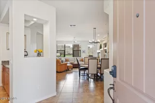 Photo #6: 6756791 Listing