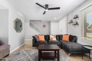 Photo #1: 6756798 Listing