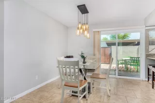 Photo #3: 6756798 Listing