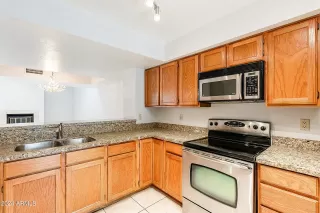 Photo #3: 6756896 Listing 