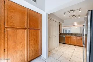 Photo #6: 6756896 Listing 