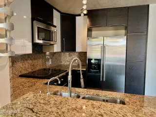 Photo #6: 6756934 Listing 