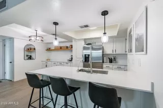 Photo #6: 6757010 Listing